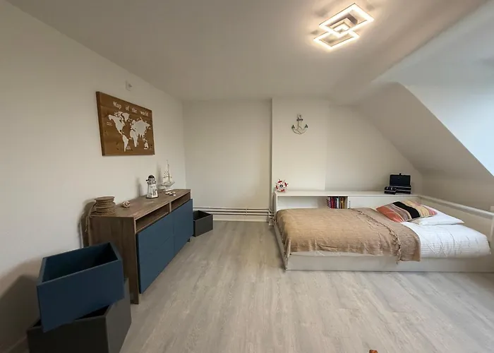 Holiday home Schorrebloem Lombardsijde